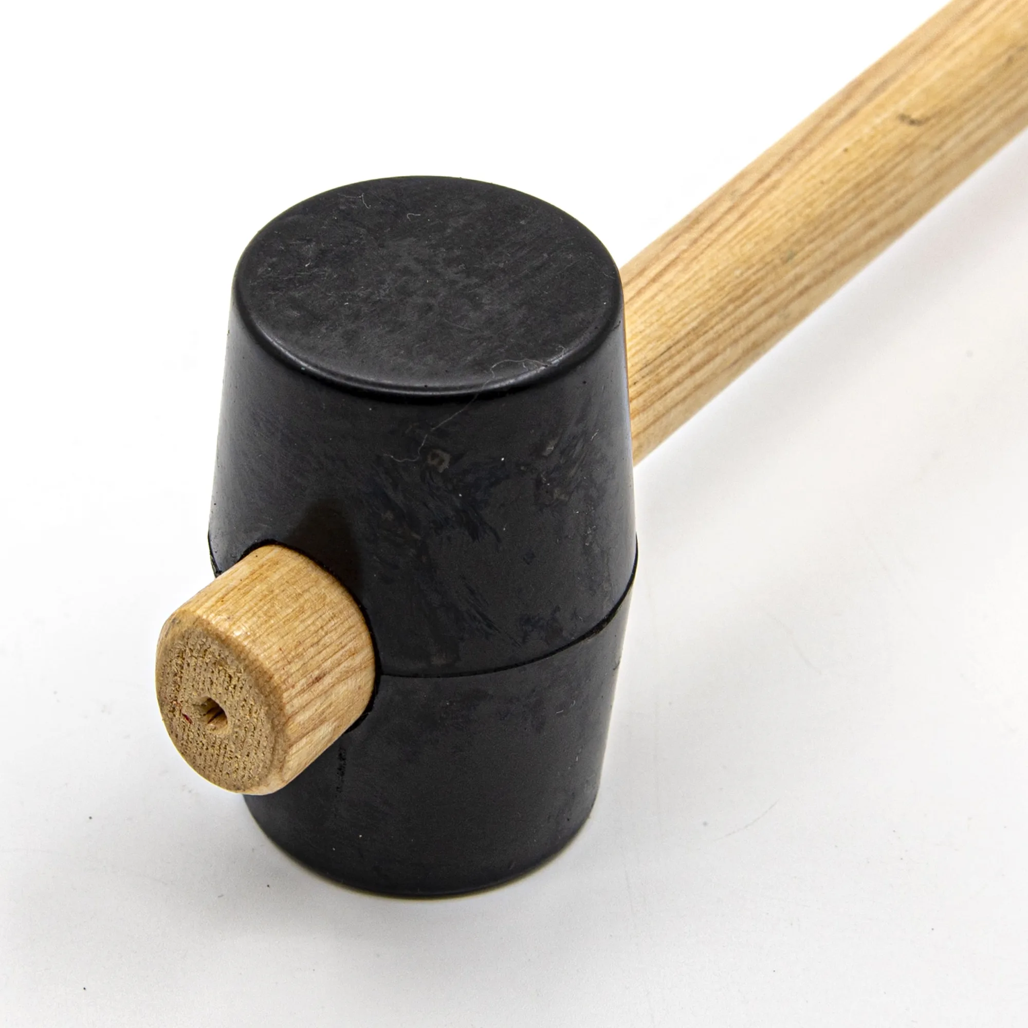 Киянка резиновая, деревянная рукоятка, 230г, (шт.)